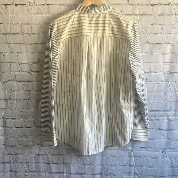 LOFT white and blue Striped Button-Up Shirt woman’s size large‎ - Picture 3 of 3